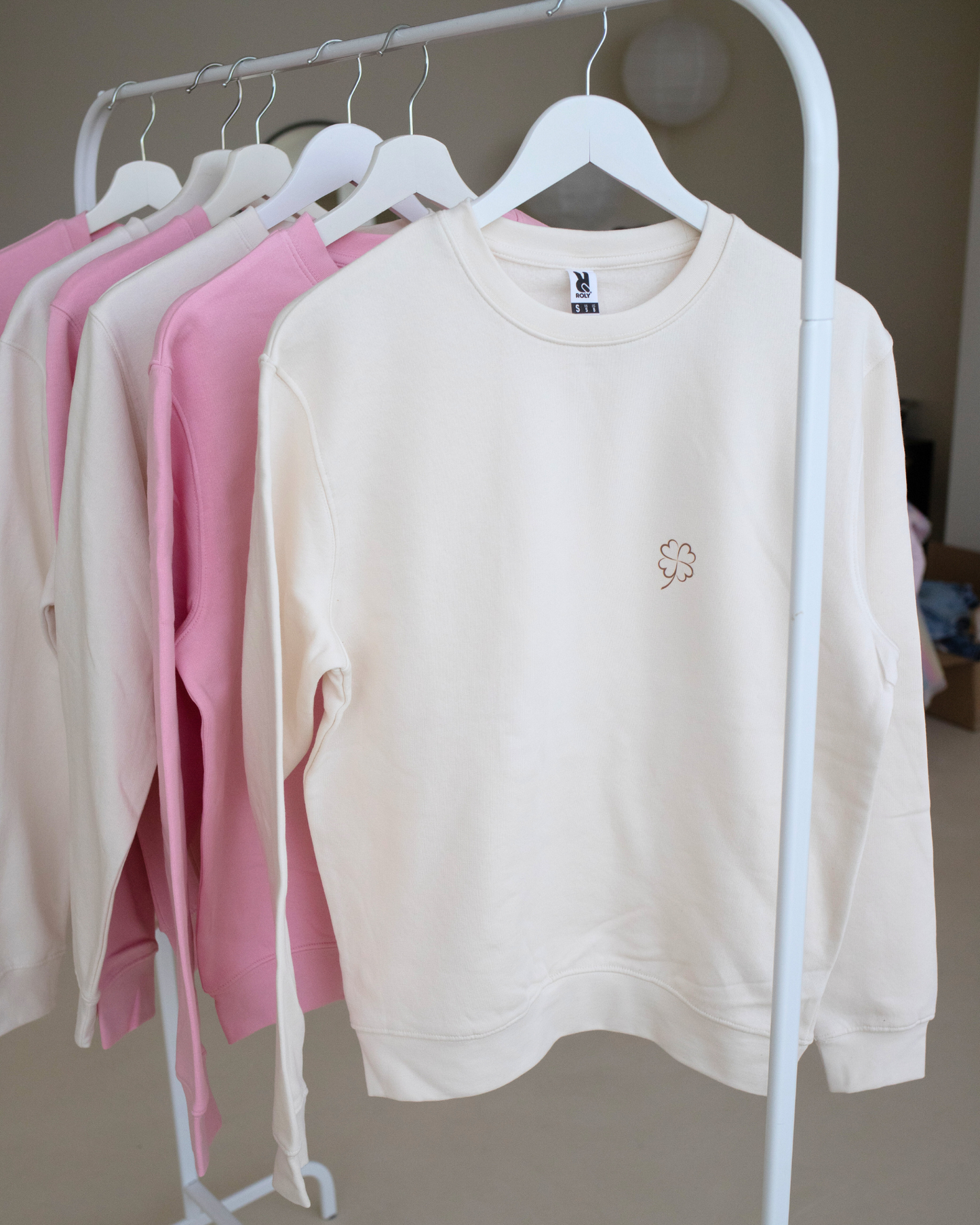 Klavertje - Beige Sweater